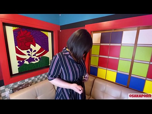 ❤️ Japanilainen söpöläinen isotissinen masturboi seksileluilla ja saa orgasmin. Hän kertoo haastattelussa panokokemuksestaan. Valtavat tissit ja karvainen pillu voihkii äänekkäästi. Osakaporn Anaaliporno at porn fi.pornhills-com.ru